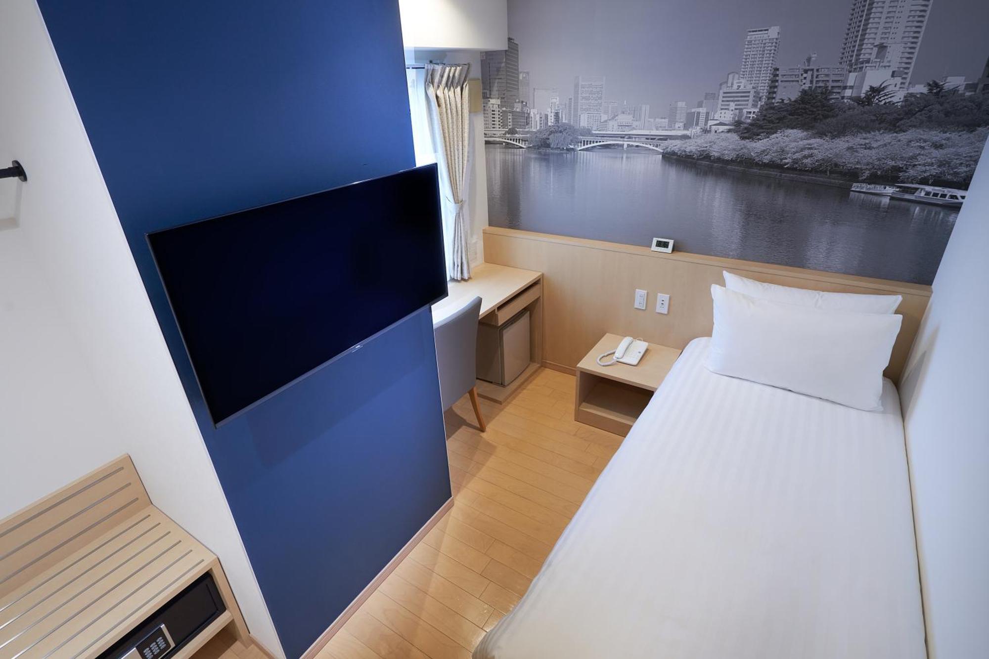 Travelodge Honmachi โอซาก้า ภายนอก รูปภาพ